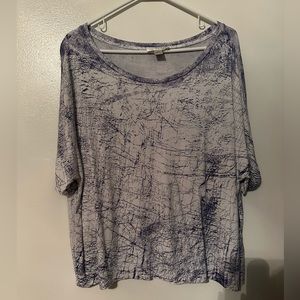 Kenar Business Casual White Top with Purple Detailing Size Medium